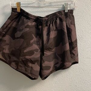 Old Navy Camo shorts